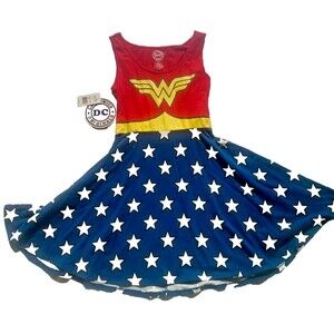 DC Comics Wonder Woman Sleeveless Dress w/ Removable Cape Halloween -Sz Small